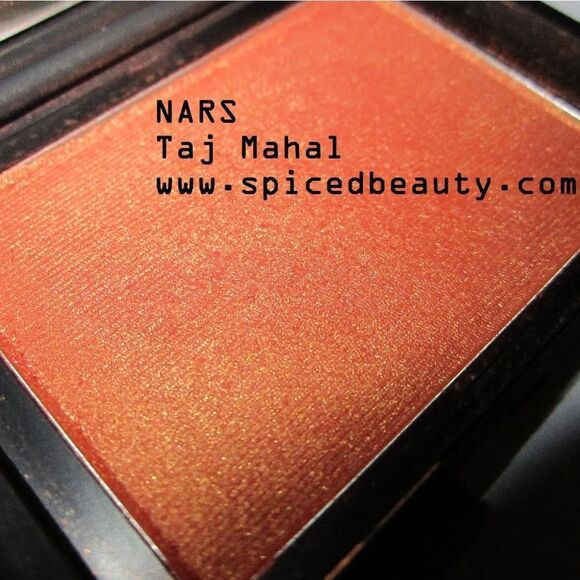 NARS Blush in Taj Mahal (Radiant Burnt Orange With Golden Shimmer) - Picture 4 of 12